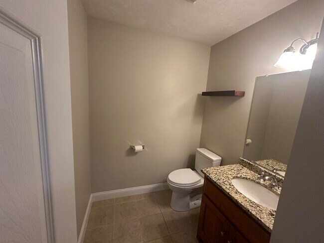 Building Photo - 25 Albacore Way