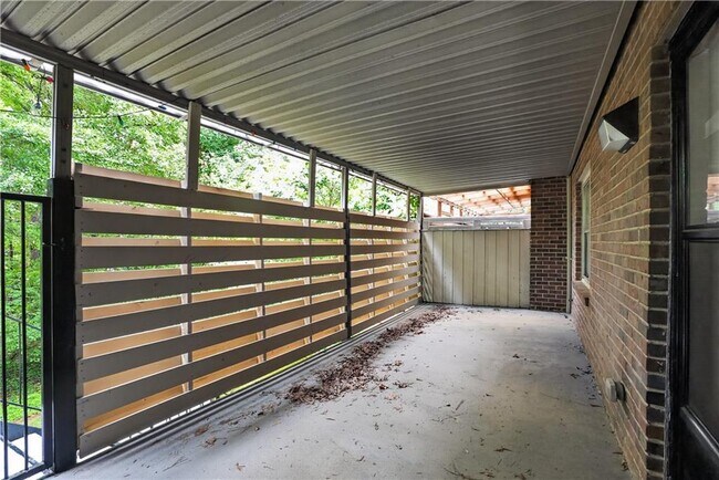 Building Photo - 105 Glen Acres Ct