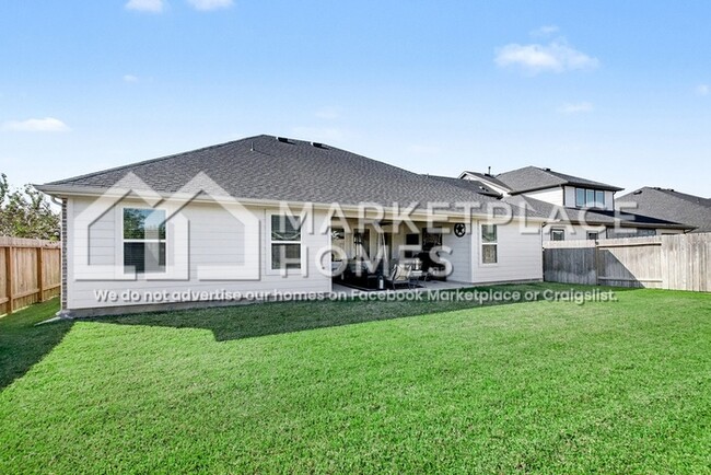 Building Photo - 3839 Hordley Ter Trl