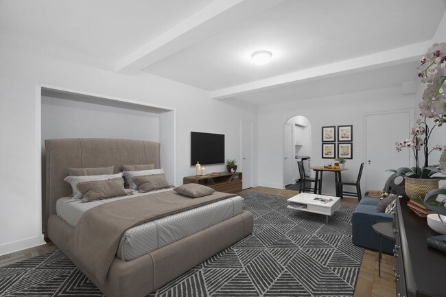 Building Photo - 307 East 44th Street