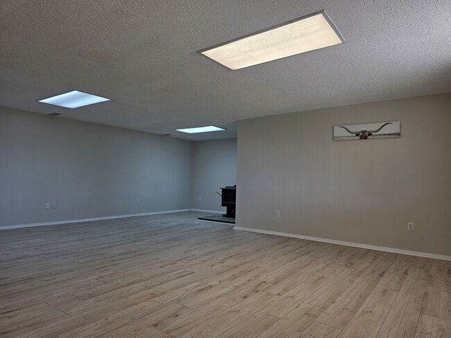 Building Photo - 6526 Arrowhead Trail