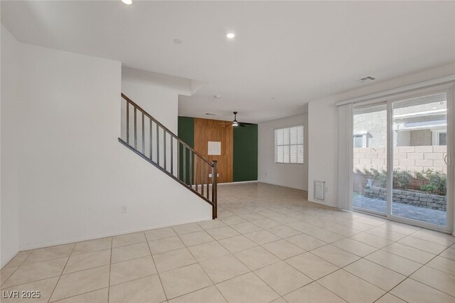 Building Photo - 1360 Cerulean Ave