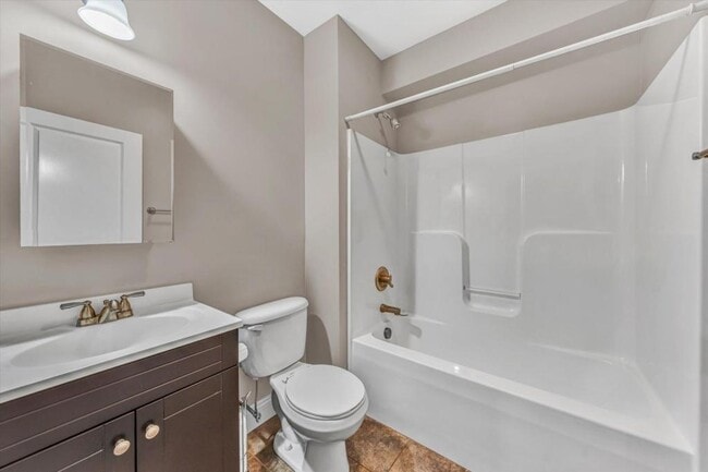 Building Photo - 1145 Cranberry Ct