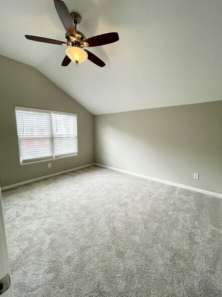 Bedroom 2 - 6143 Halton Pl