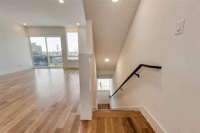 Building Photo - 1906 Annex Ave