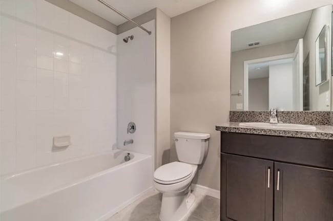 Building Photo - Modern 3BR/2.5BA Townhome with Pool Access & Deposit-Free Living!