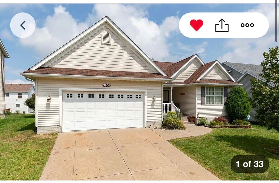 Building Photo - 3900 Sparrow Ct