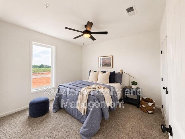 Building Photo - 2425 Pea Ridge Rd