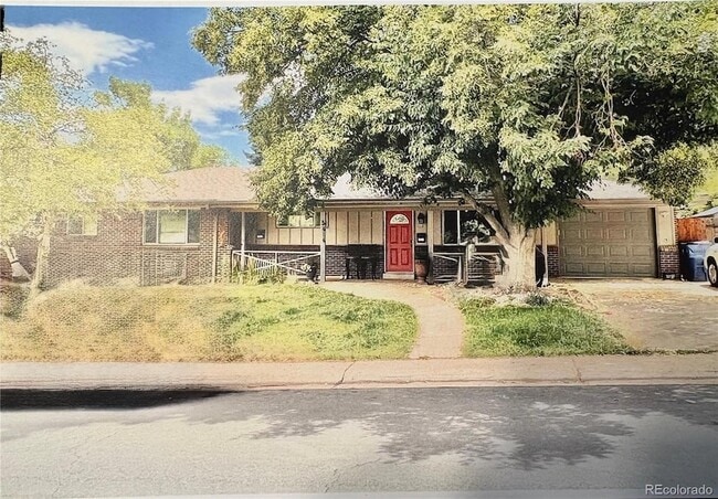 Building Photo - 5418 S Huron St