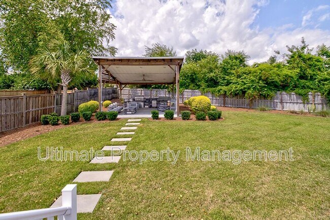 Building Photo - 7022 Cayman Ct