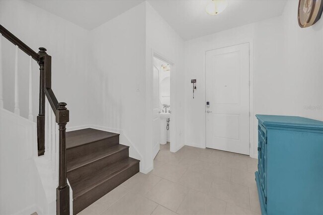 Building Photo - 2508 Cedar Rose St