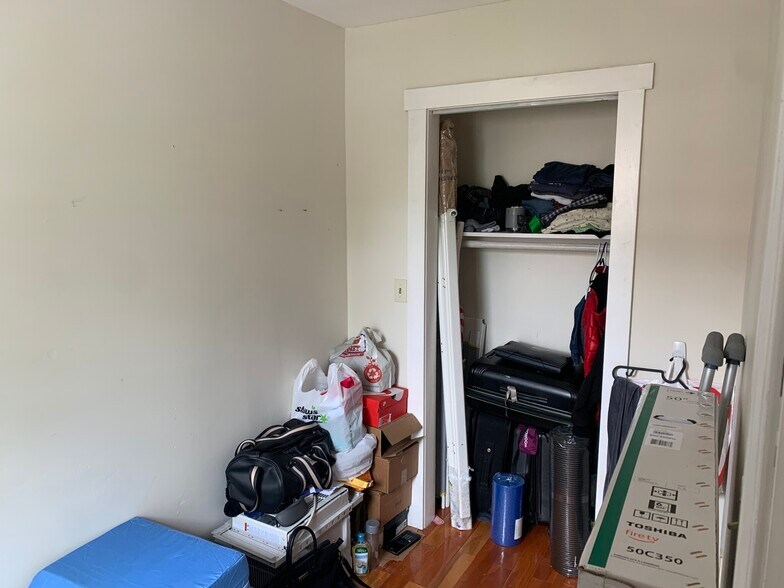 Building Photo - 88 Hammond St