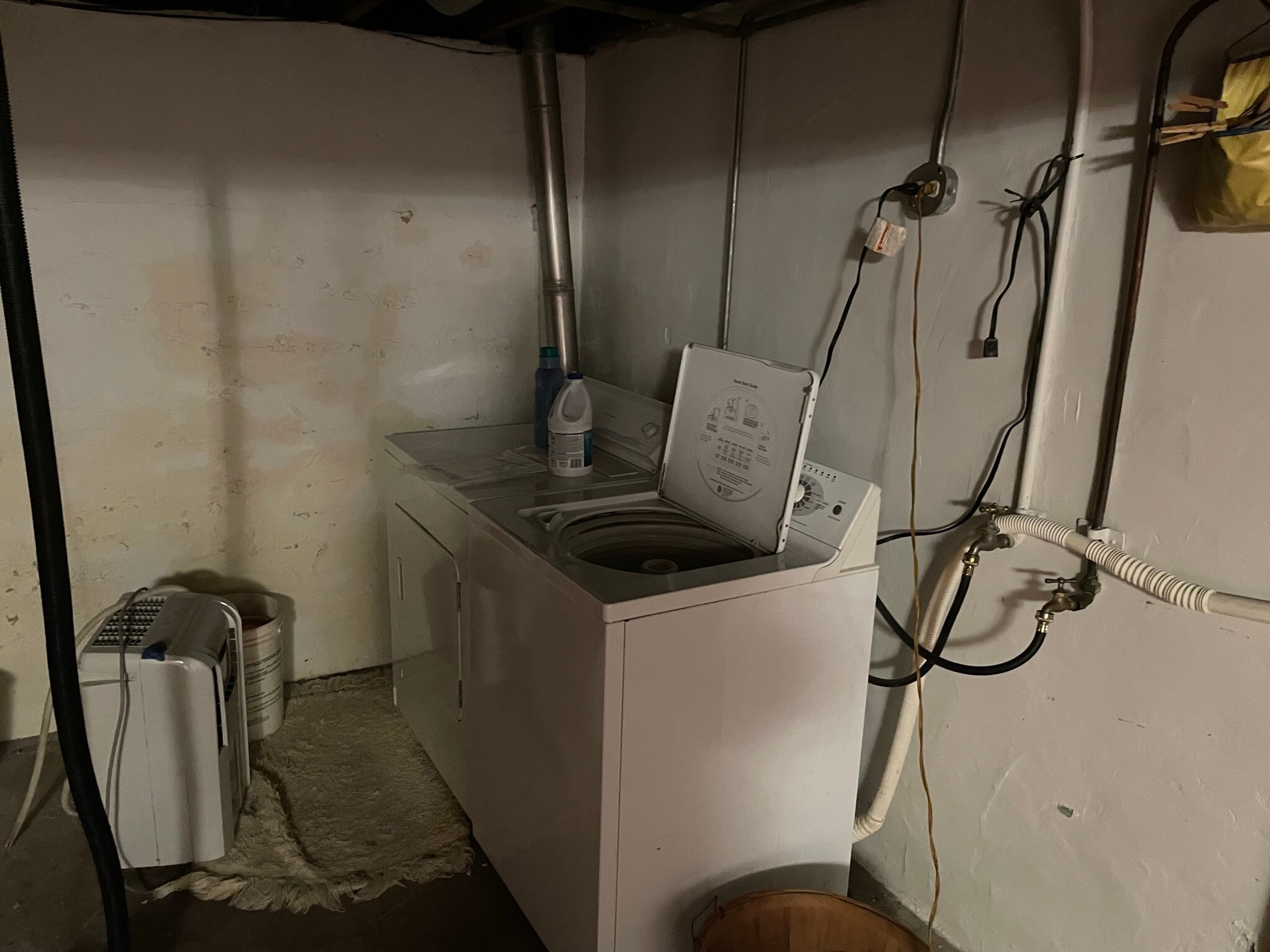 Building Photo - 2206 Pacific St