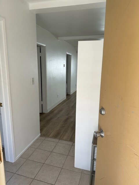 Entry - 8346 Manitoba St