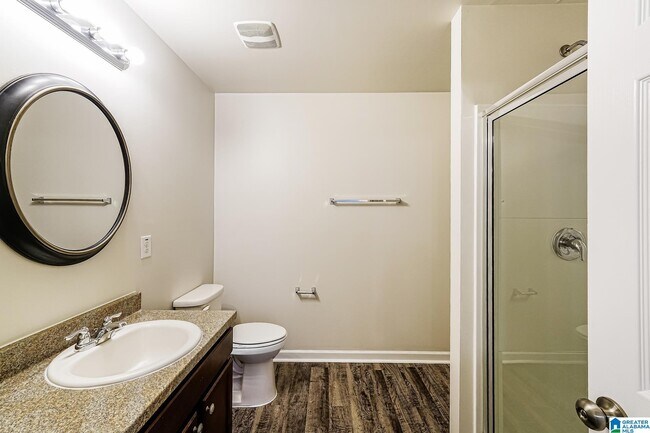 Building Photo - 331 Woodland Trl