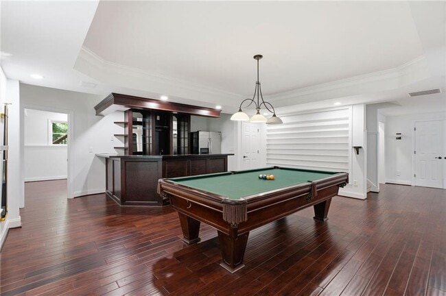 Building Photo - 730 Rose Creek Cir