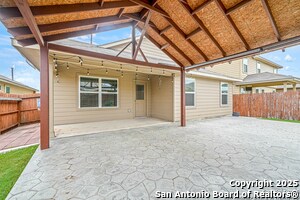Building Photo - 14051 Cremello Fls