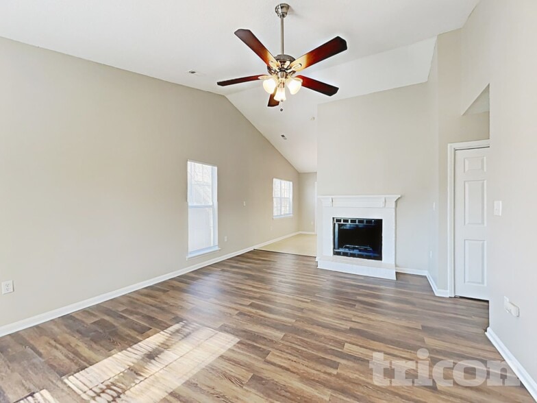 Building Photo - 14020 Eden Ct