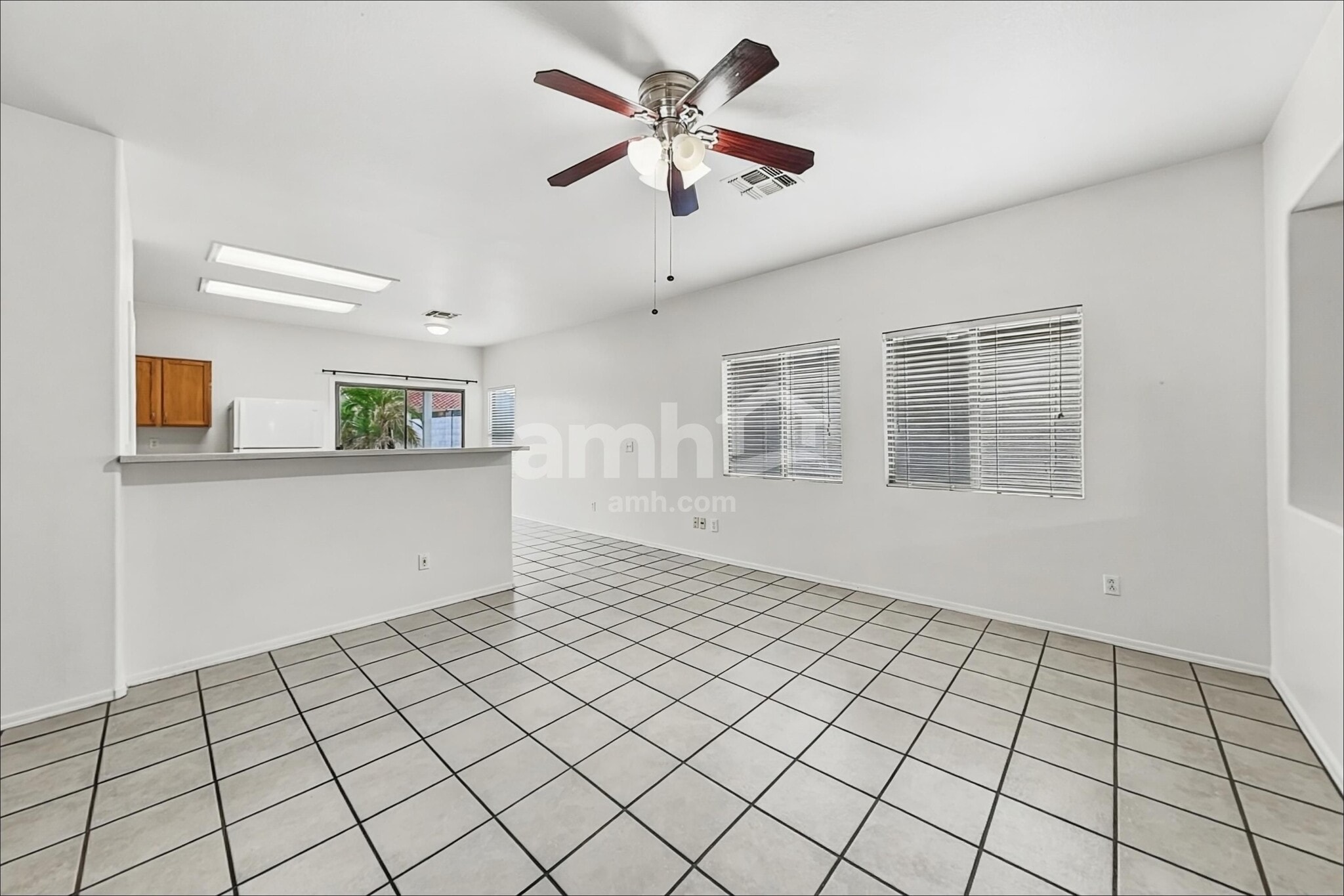 Building Photo - 5706 E Forge Cir