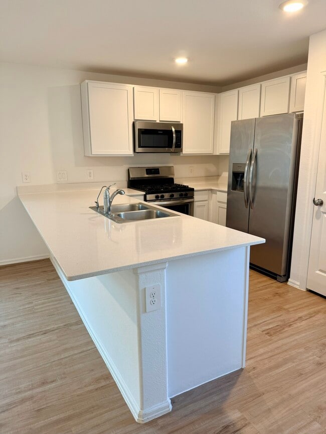 Building Photo - 963 Oak Mist Ln