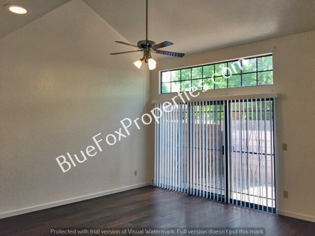 Building Photo - 234 E Pastime Rd