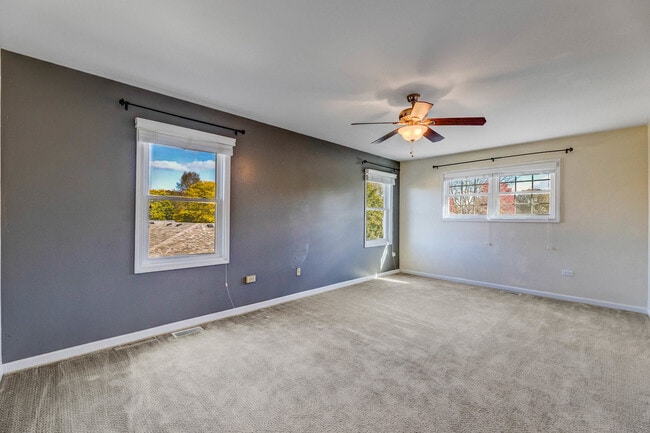 Building Photo - 227 Beaver Creek Dr