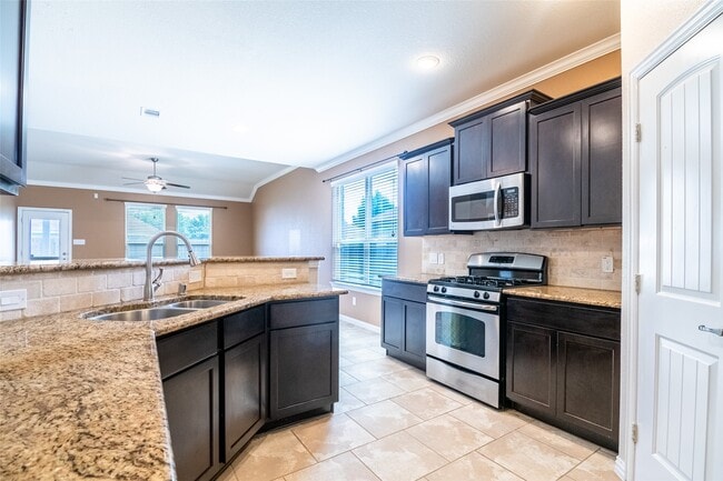 Building Photo - 1610 Juniper Knoll Way