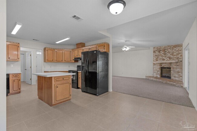 Building Photo - 9568 Brentwood Blvd