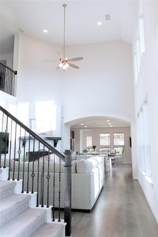 Building Photo - 8100 Copper Prairie Bend