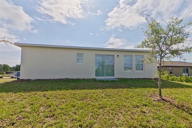Building Photo - 4020 Garden Blvd