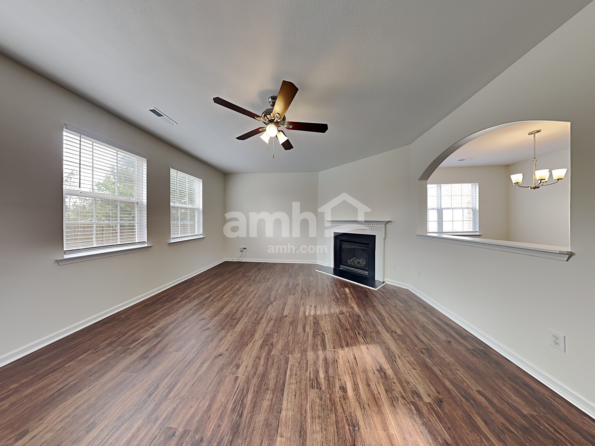 Building Photo - 216 Giants Ridge Rd