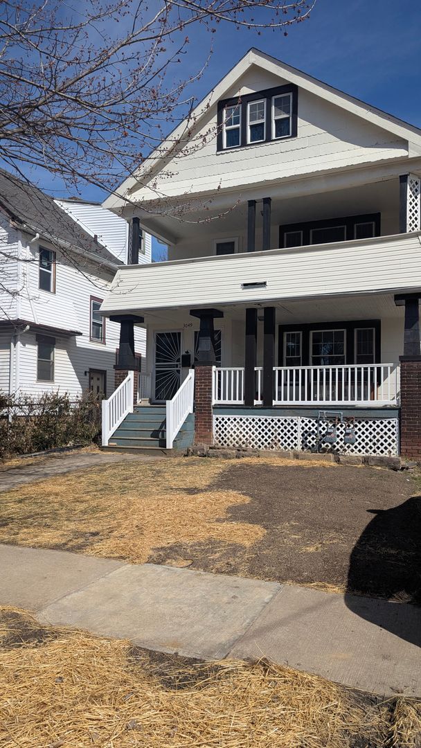 Building Photo - 3049 W 116th St