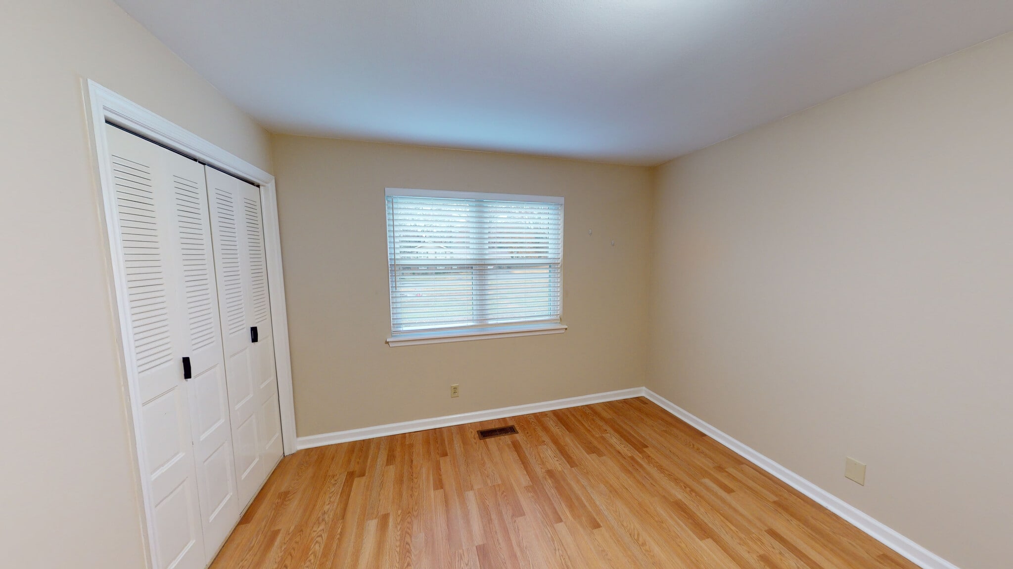 Building Photo - 3076 Speicher Cir