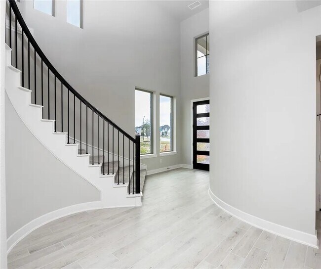 Building Photo - 24130 Elkhorn Gln Ln