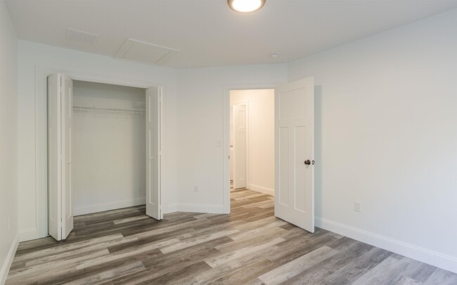 Building Photo - 359 Monadnock St