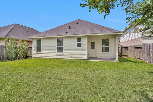 Building Photo - 24734 Colonial Maple Dr