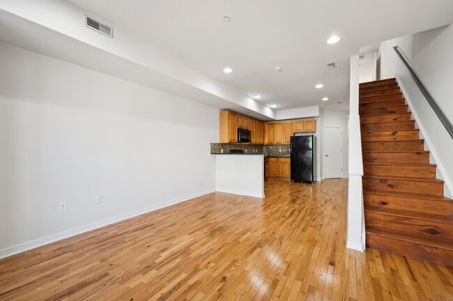 Living Room - 2638 Federal St