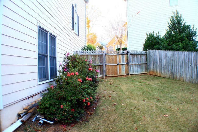Building Photo - 2927 Arbor Creek Ln