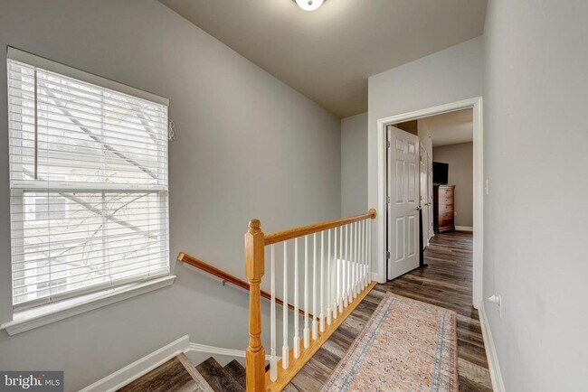 Building Photo - 42461 Rockrose Square