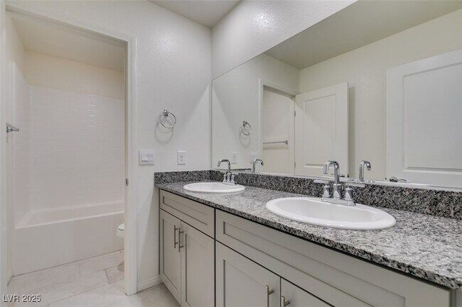 Building Photo - 7714 Duran Hbr Ln