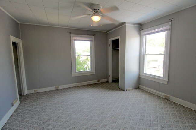 Building Photo - 501 Collicello St