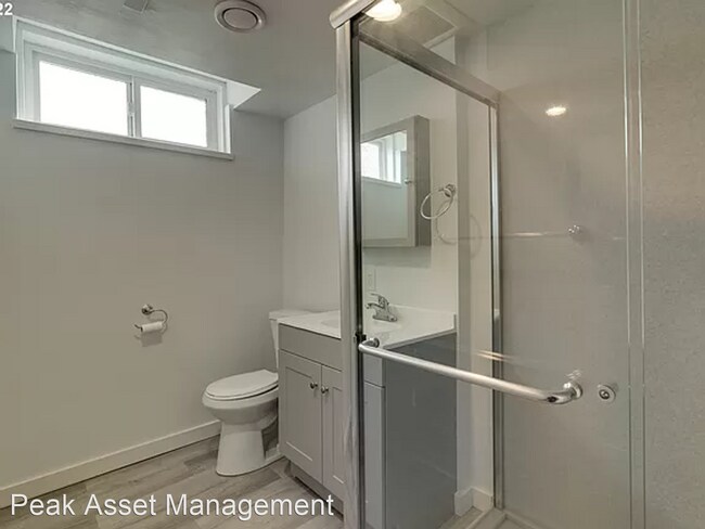 Building Photo - 4 br, 2 bath House - 7740 SE Flavel St