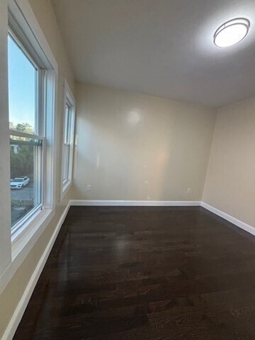 Building Photo - 609 Morton St