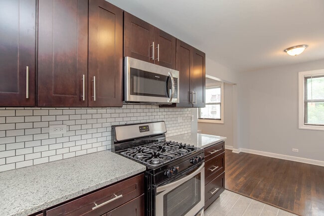 Building Photo - 6801 N Ridge Blvd