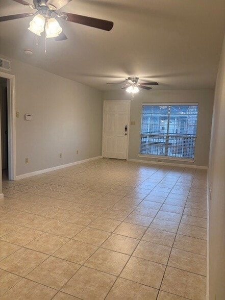 Building Photo - 14333 Memorial Dr