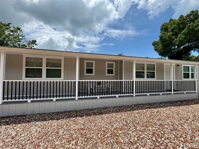Building Photo - 5777 Co Rd 927