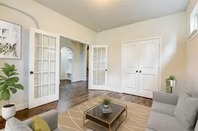 Building Photo - 613 Cypress Hill Dr