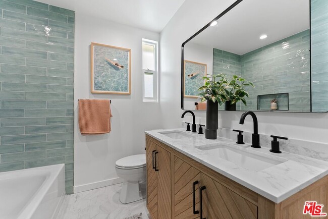 Building Photo - 5192 Orange Pl