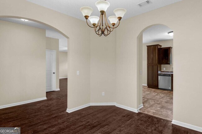 Building Photo - 469 Archie Way