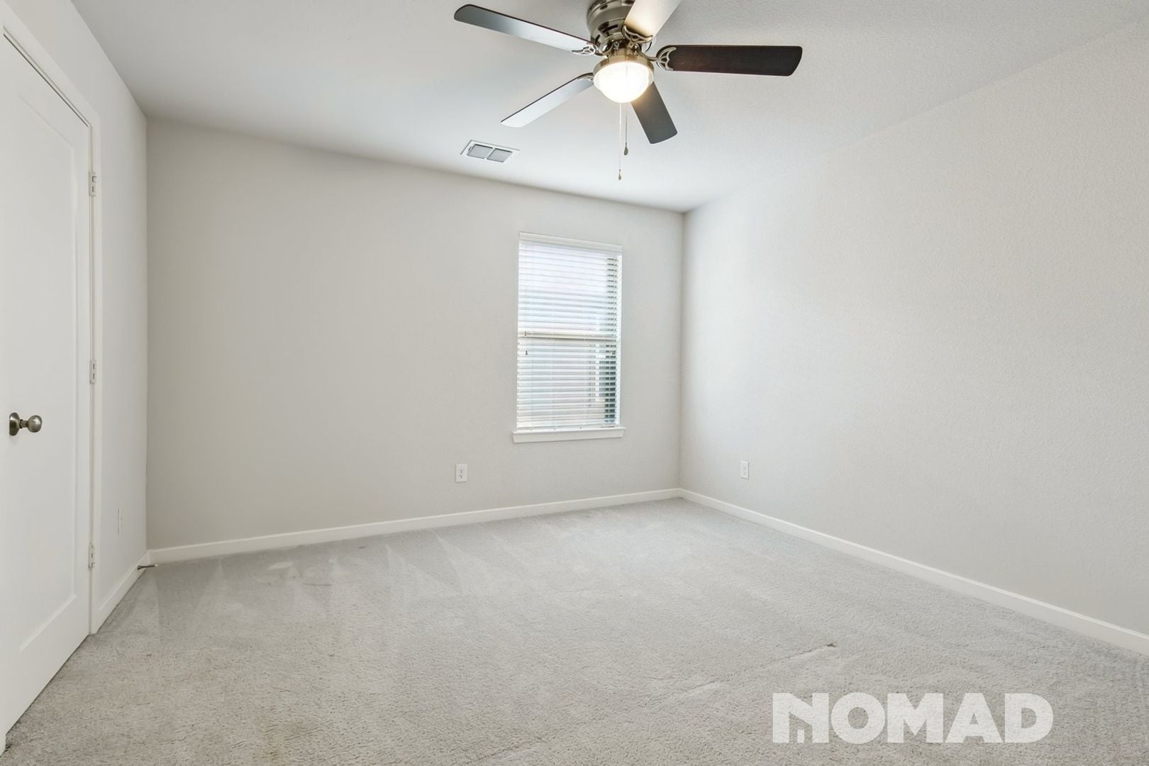 Building Photo - 9215 Lair Cove Dr